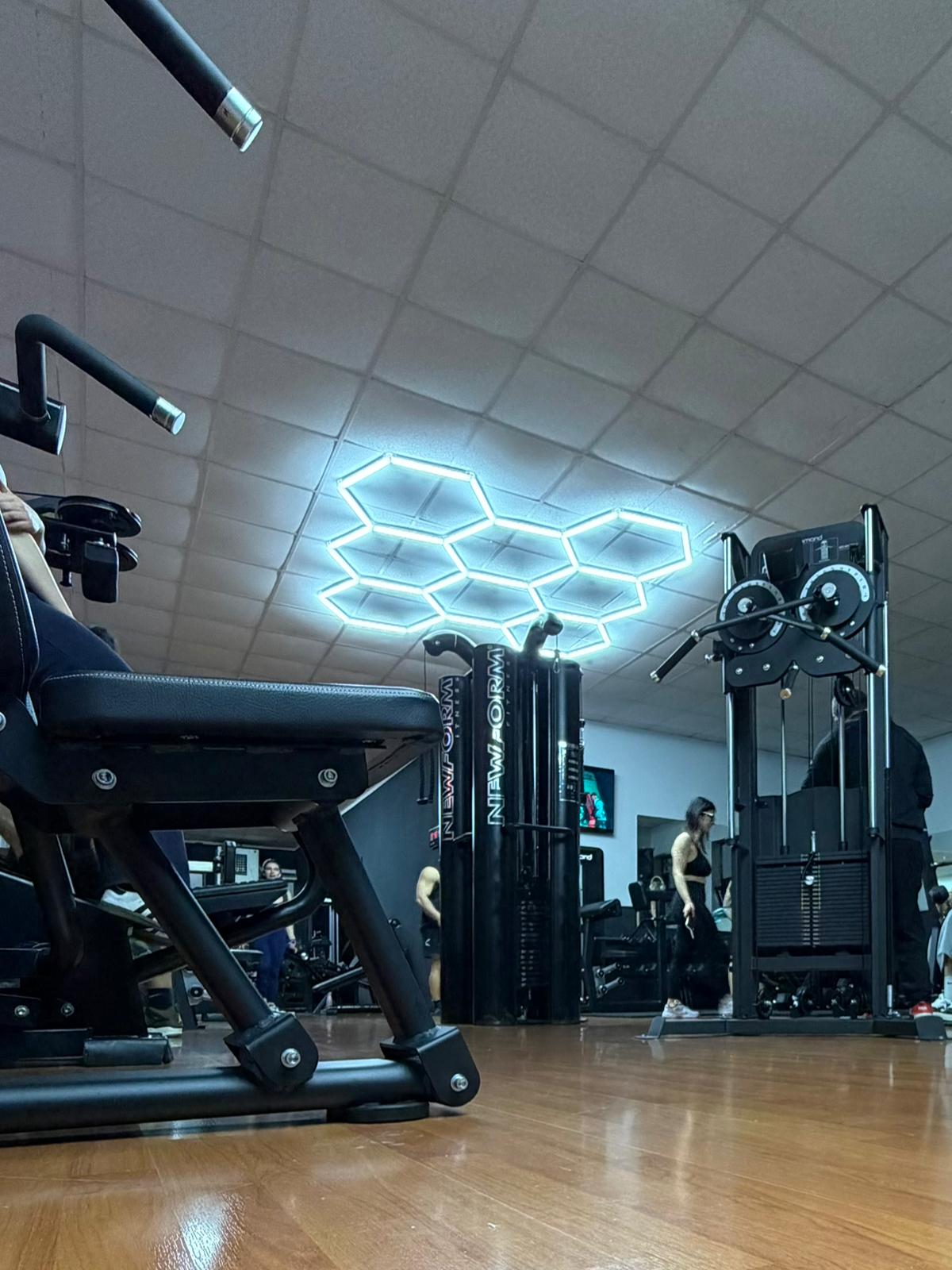 Gym Tonic real image 7